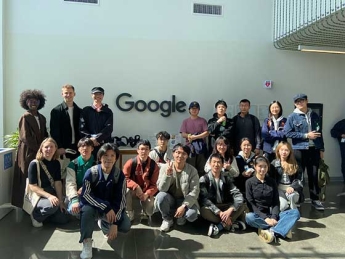 Mariane Iman Ndiaye and classmates visiting Google headquarters