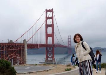 BHGAP student Iris Ye visits the Golden Gate Bridge in San Francisco